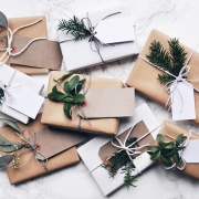 Sustainable gift wrapping ideas for Christmas