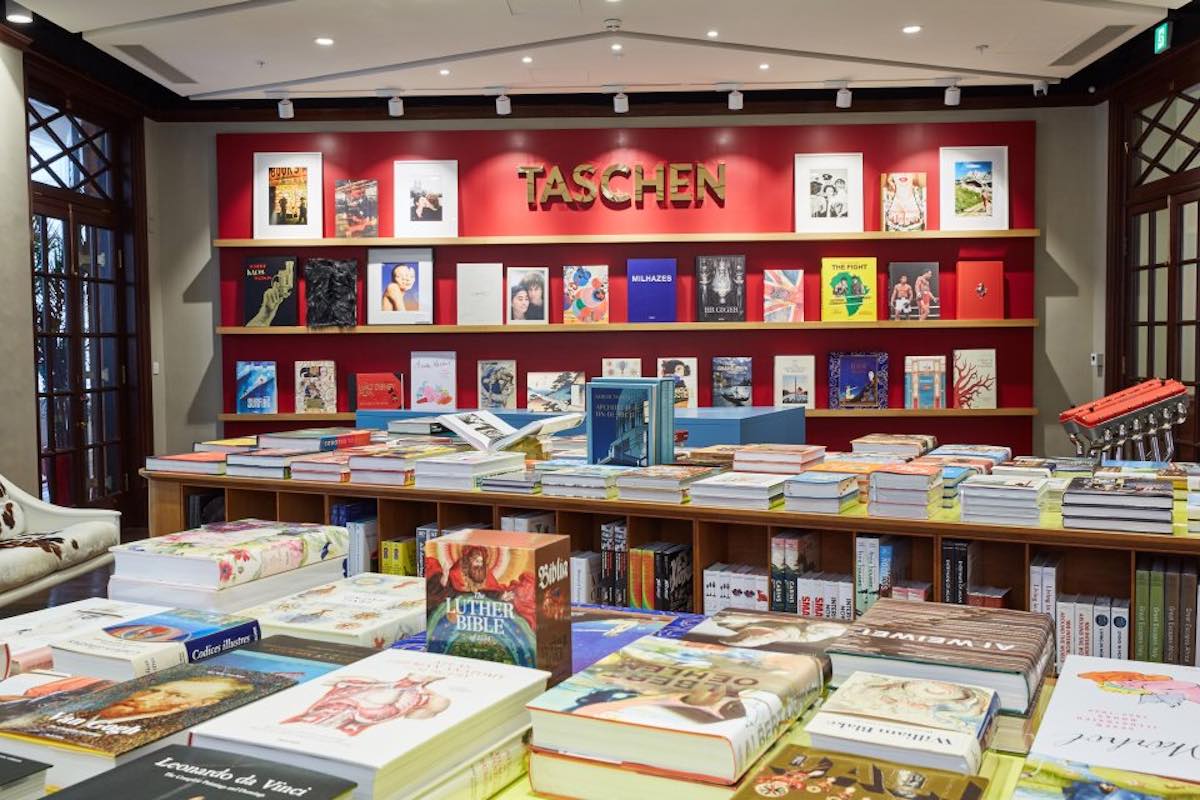 Taschen, Tai Kwun, Central