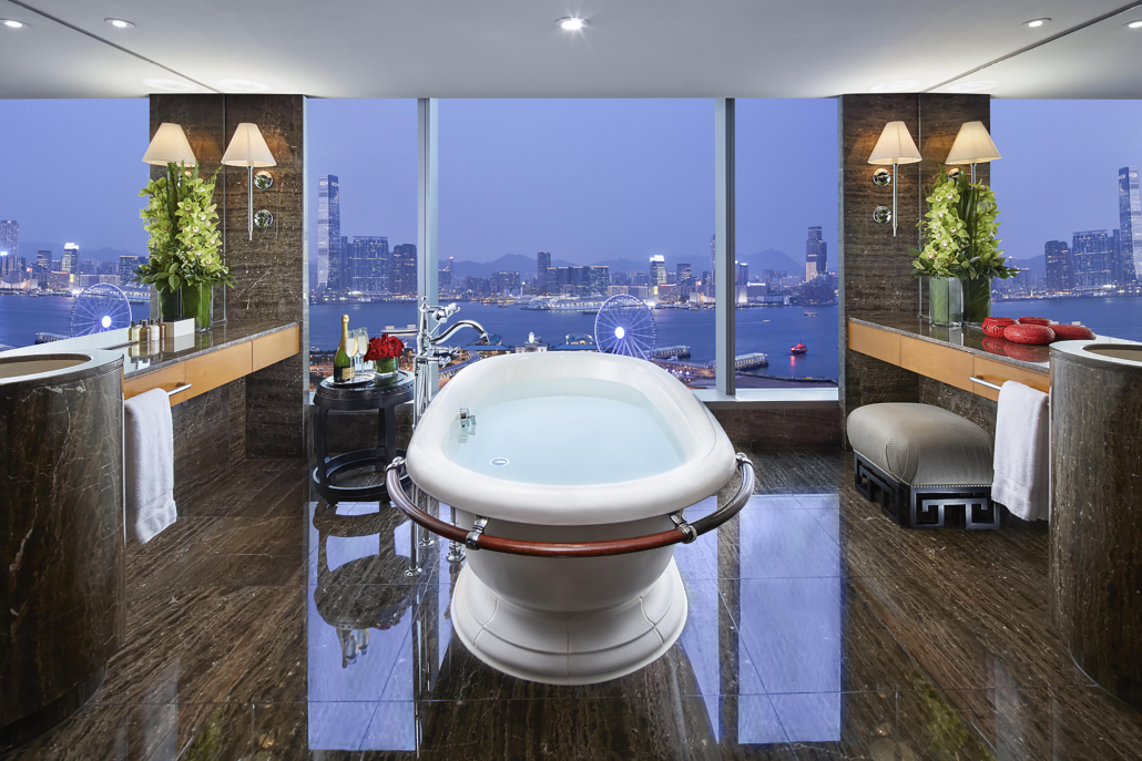 Mandarin-Oriental-Hong-Kong-Hotel-Suite-Harbour-View-Bathroom.jpg