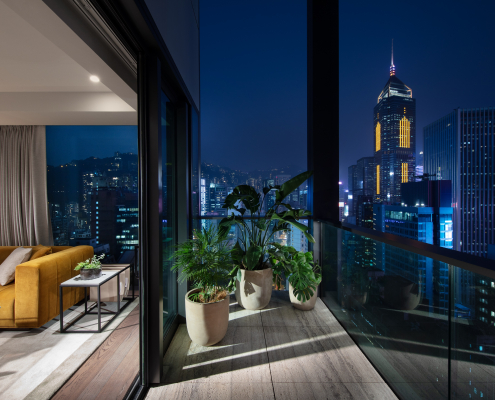 The Hari Suite Hong Kong - Balcony Night